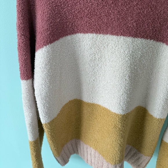 T S Soft Cozy Striped Colorblock Sweater Size Large - Picture 2 of 9